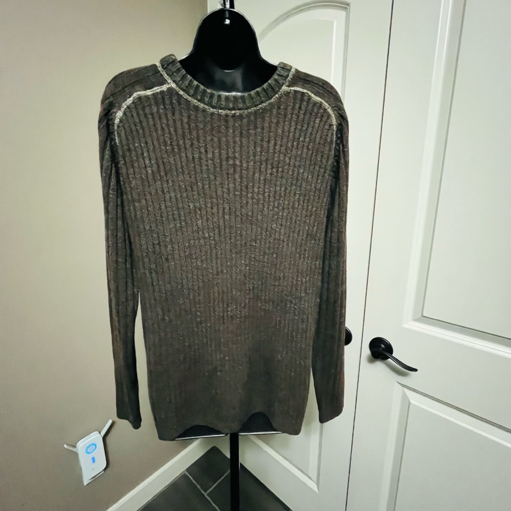$3 for $30 Warehouse One Men's Ribbed Brown Crewneck Sweater